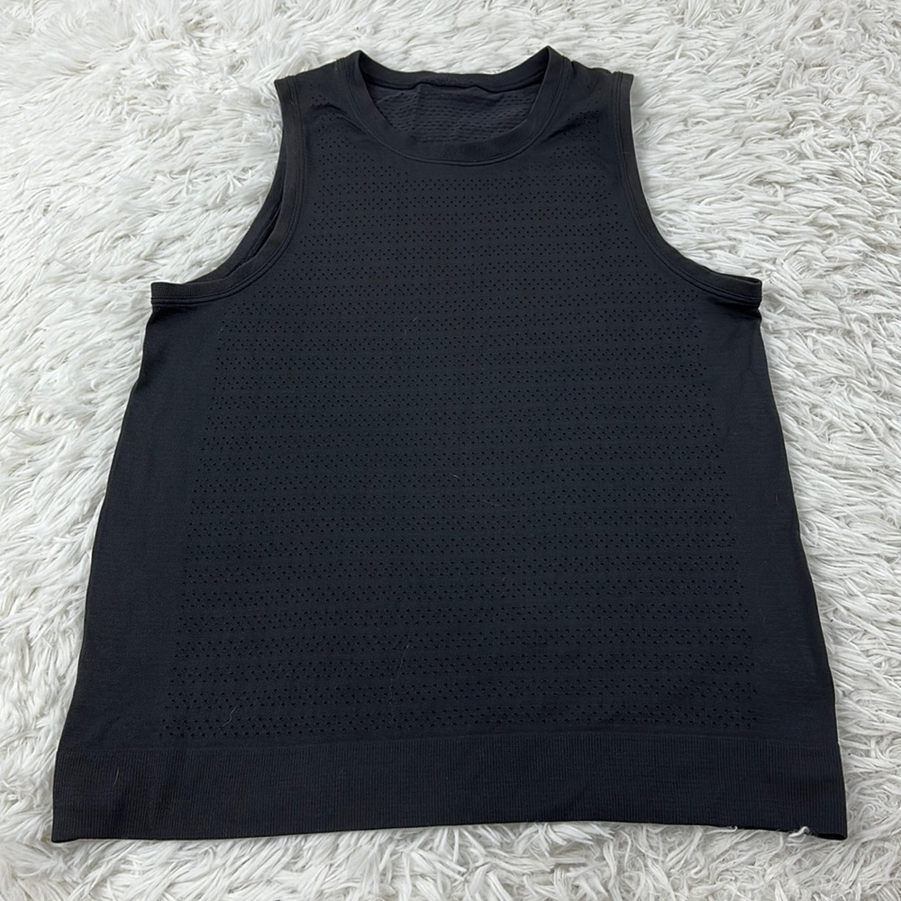 Lululemon Breeze By Muscle Tank Black / Black